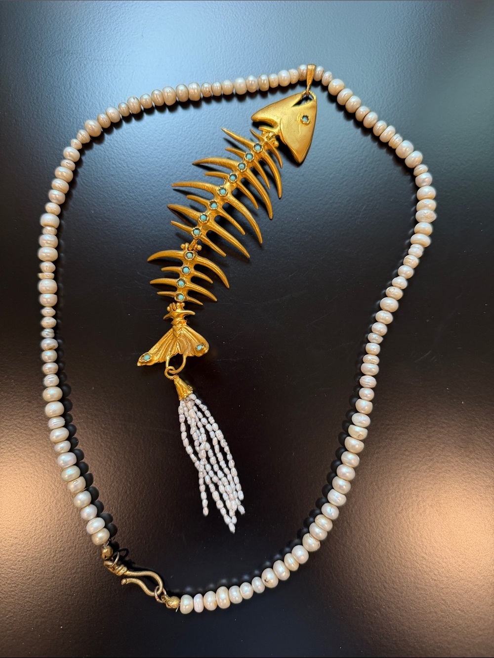 Huge BrassFishbone Pendant Pearl Necklace - White Pearls